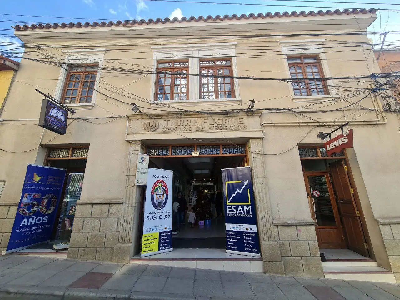 Potosí - Calle Boliviar, Edificio Betel Piso 2 Zona Central