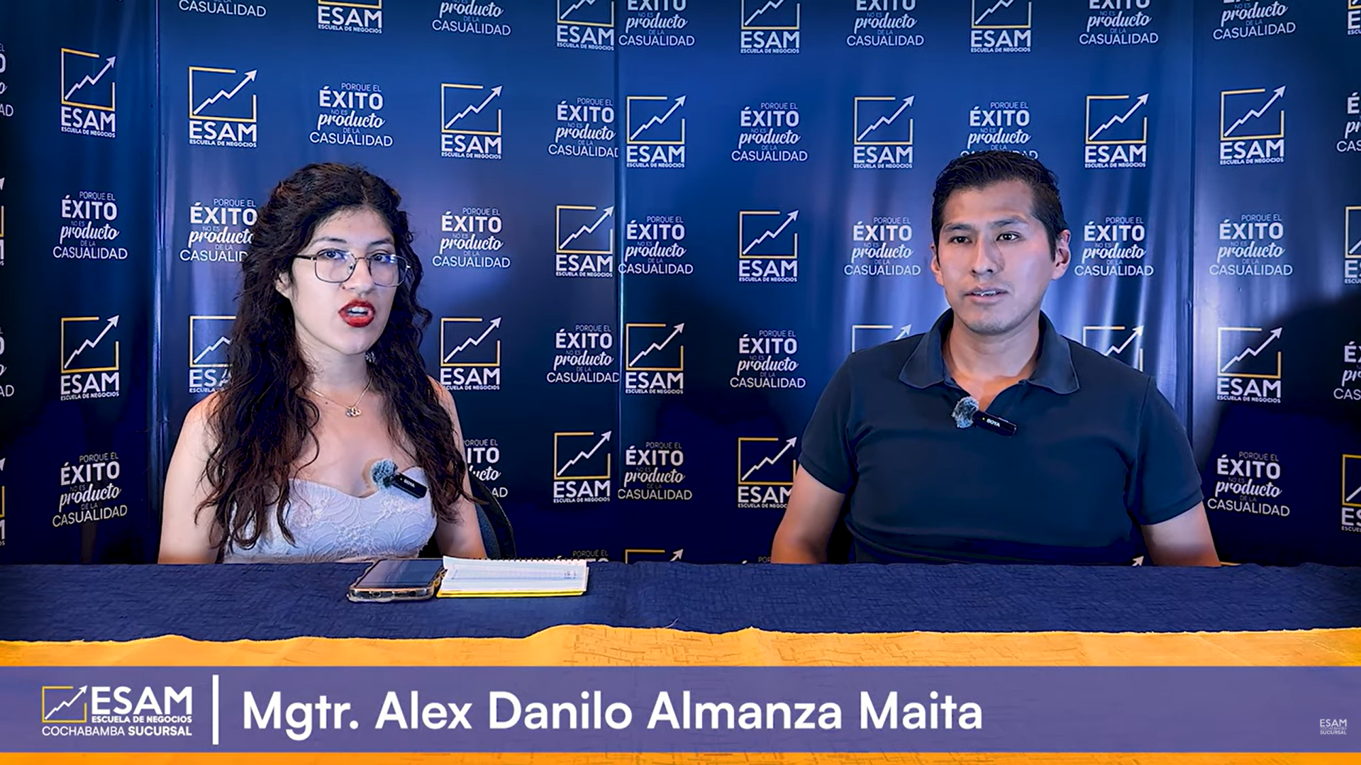 Portada de la entrevista Podcast I Dirección del Talento Humano - Mgr. Alex Danilo Almanza Maita